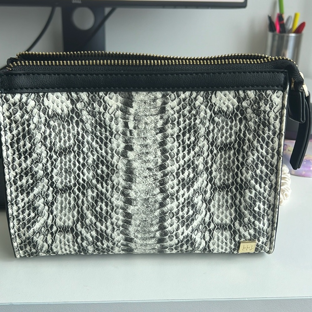 Hudson and bleecker makeup bag